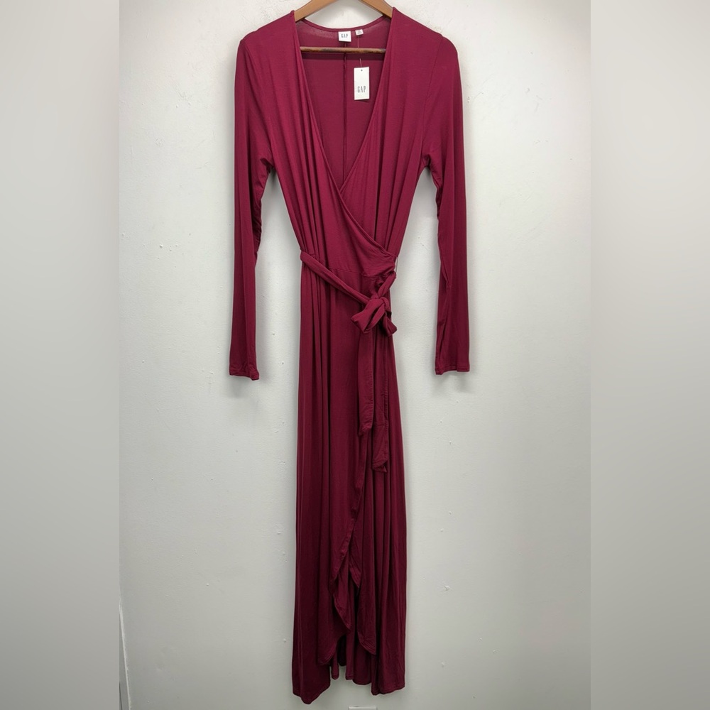 Gap size Medium Tall Women’s Burgundy Red Long Sleeve Wrap Maxi Dress NWT